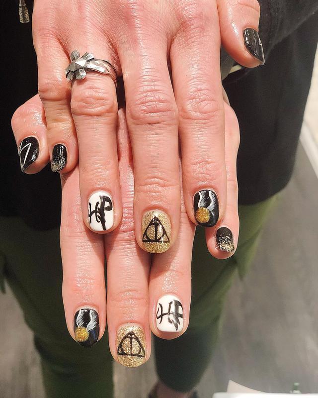 sns nails